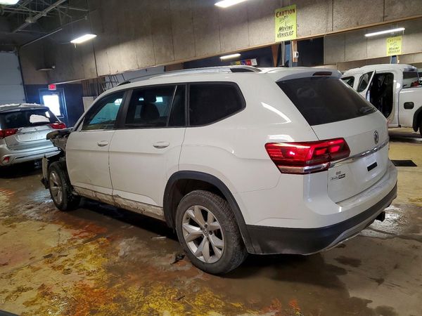2018 VOLKSWAGEN ATLAS 4Motion SE