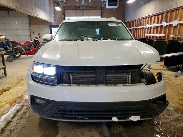 2018 VOLKSWAGEN ATLAS 4Motion SE