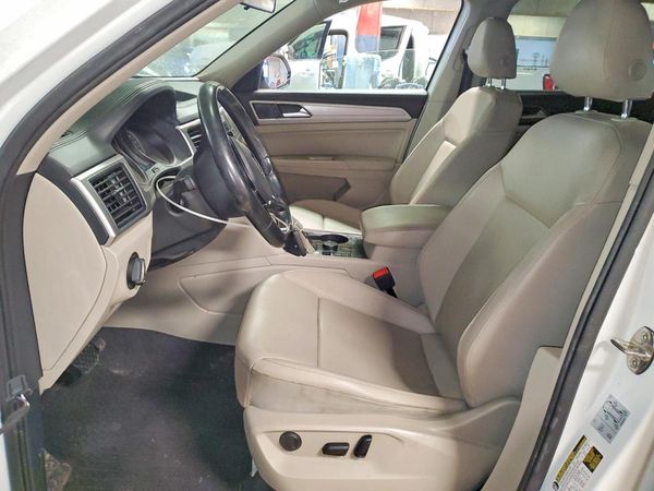 2018 VOLKSWAGEN ATLAS 4Motion SE