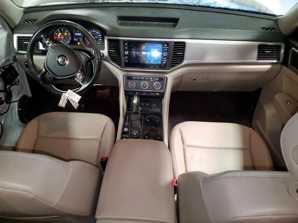 2018 VOLKSWAGEN ATLAS 4Motion SE