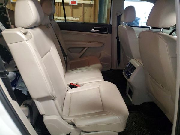 2018 VOLKSWAGEN ATLAS 4Motion SE