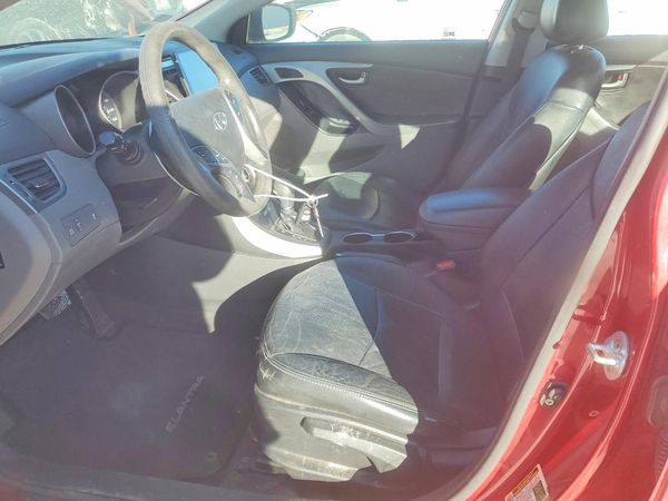 2015 HYUNDAI ELANTRA GLS(Middle) — DENT