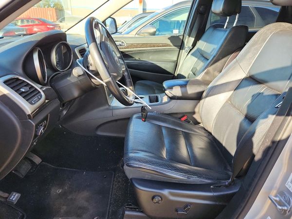 2013 JEEP CHEROKEE Laredo — DENT