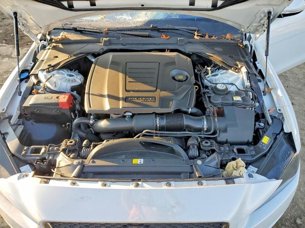 2018 JAGUAR XE Premium