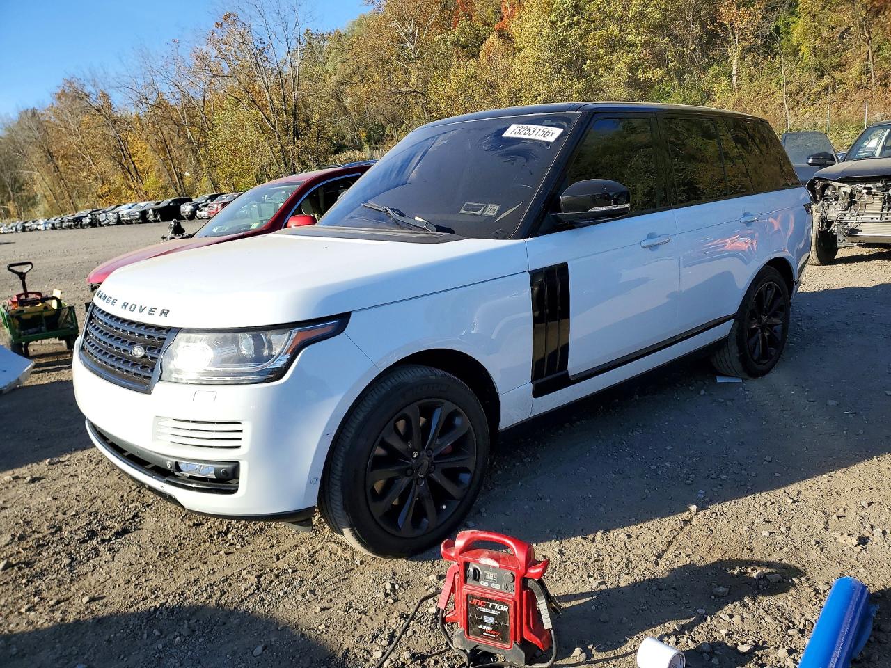 2014 LAND ROVER RANGEROVER HSE — Front 3/4