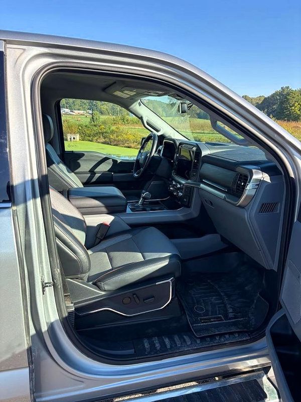 2024 FORD F150