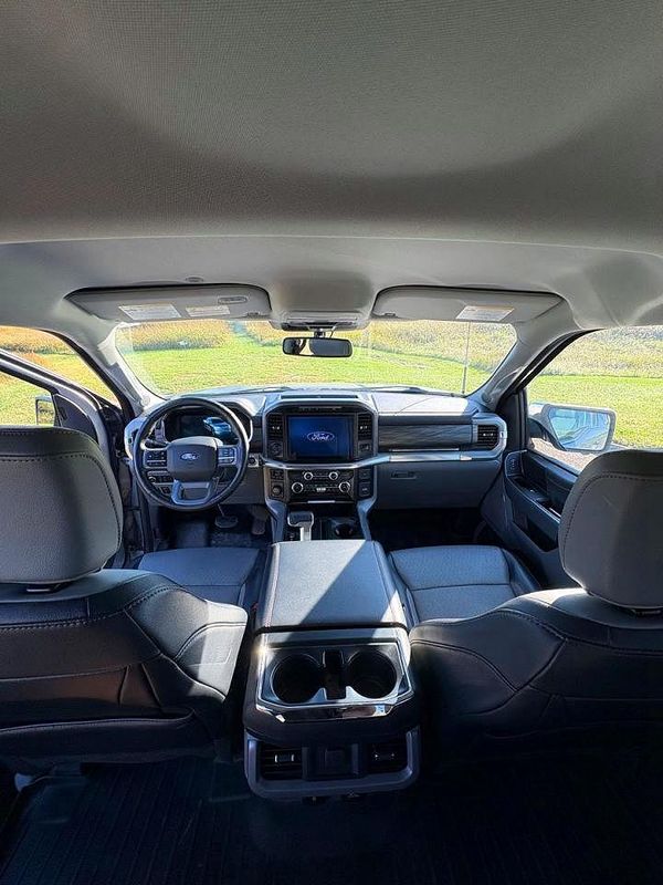 2024 FORD F150