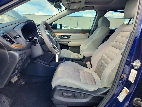2017 HONDA CRV EX — DENT