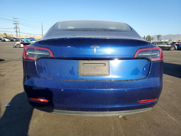 2022 TESLA MODEL 3 — DIRR