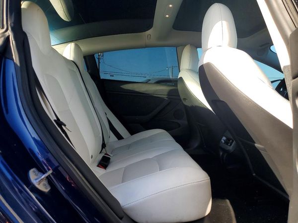 2022 TESLA MODEL 3 — PSRS