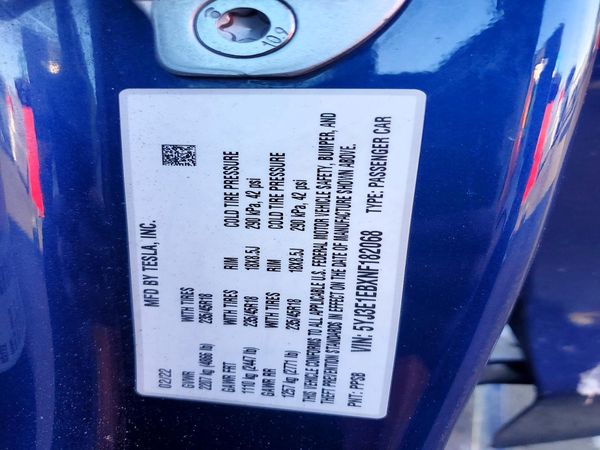 2022 TESLA MODEL 3 — VINS