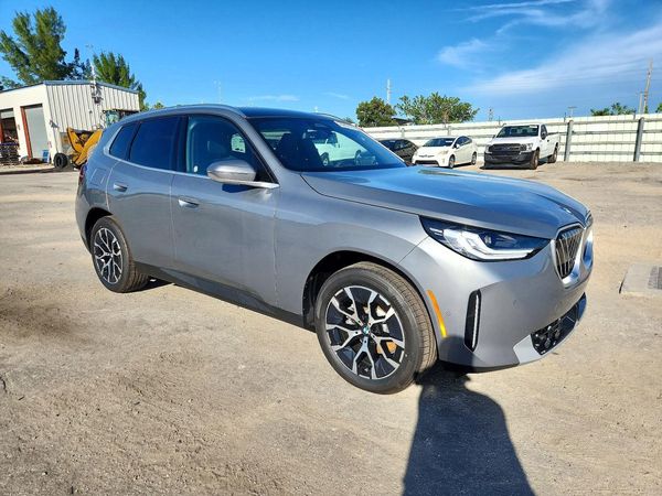 2026 BMW X3 30 xDrive — Passenger 3/4