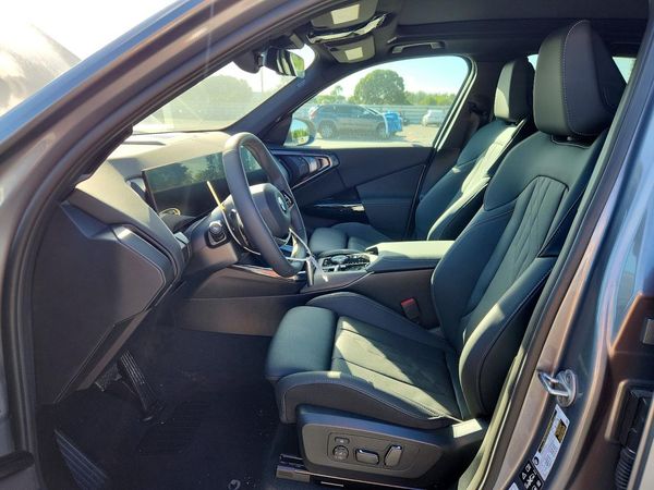 2026 BMW X3 30 xDrive — DENT