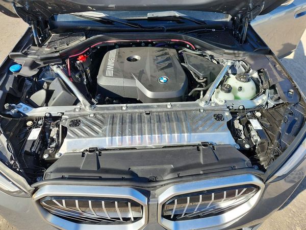 2026 BMW X3 30 xDrive — Engine bay