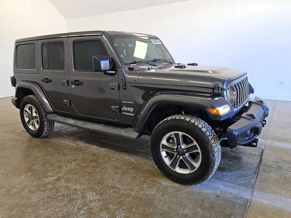 2018 JEEP WRANGLER UNLIMITED Unlimited Sahara — Passenger 3/4