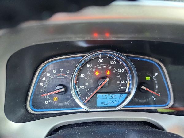 2014 TOYOTA RAV4 High — ODOM