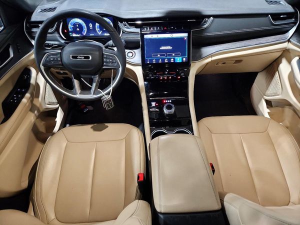 2023 JEEP CHEROKEE Limited — CKPT