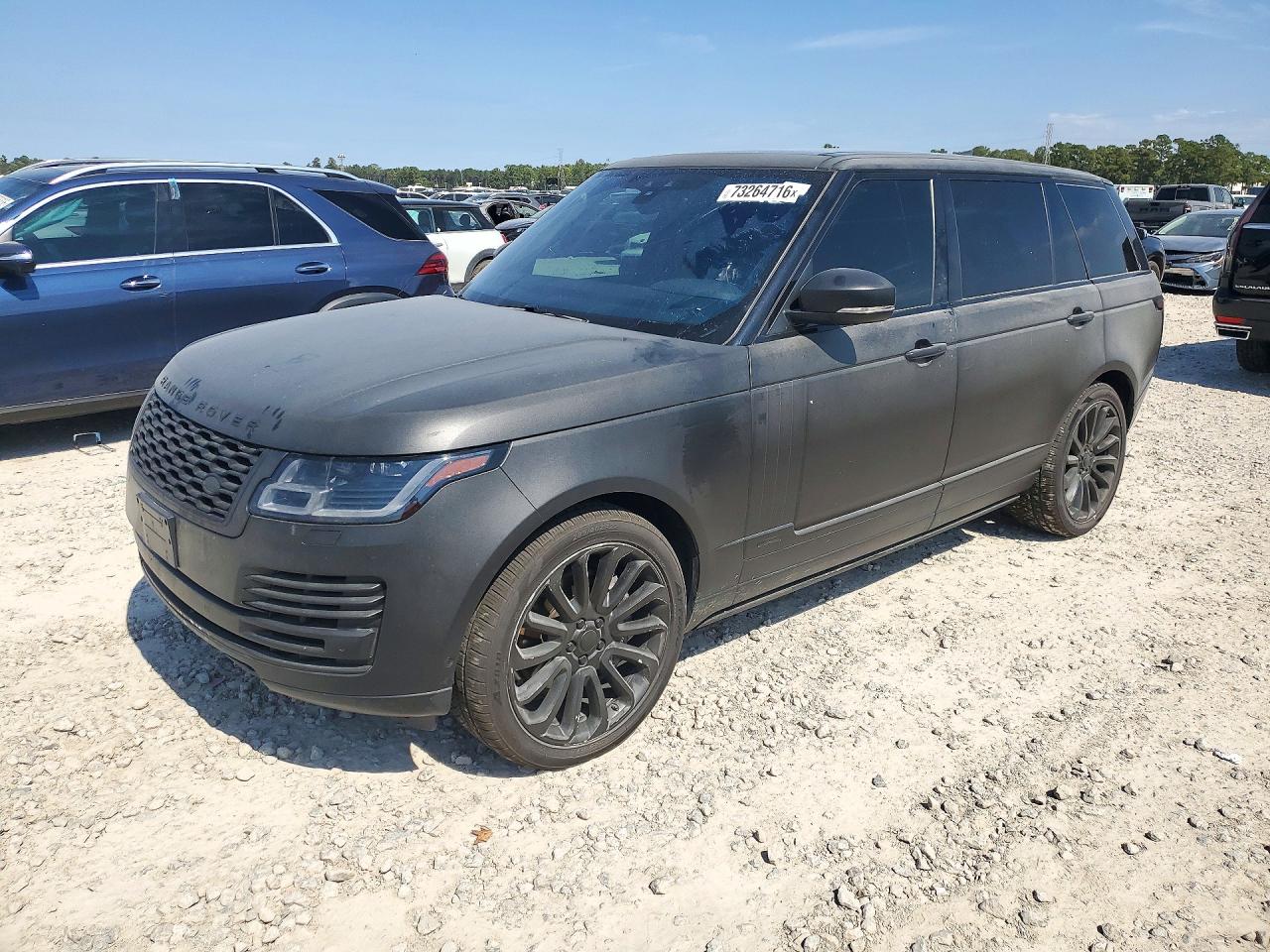 2019 LAND ROVER RANGE ROVER Supercharged LWB — Front 3/4