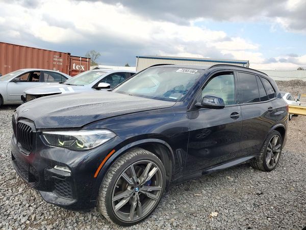 2020 BMW X5 M50i — Front 3/4