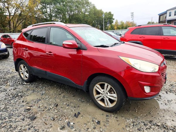 2013 HYUNDAI TUCSON — Passenger 3/4