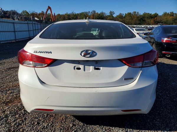 2013 HYUNDAI ELANTRA — DIRR