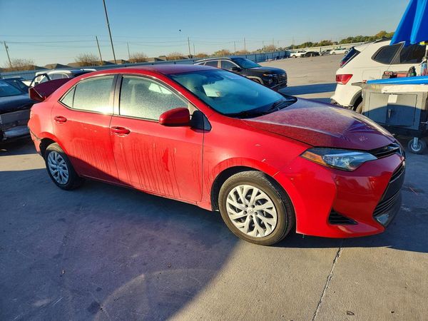 2017 TOYOTA COROLLA — Passenger 3/4