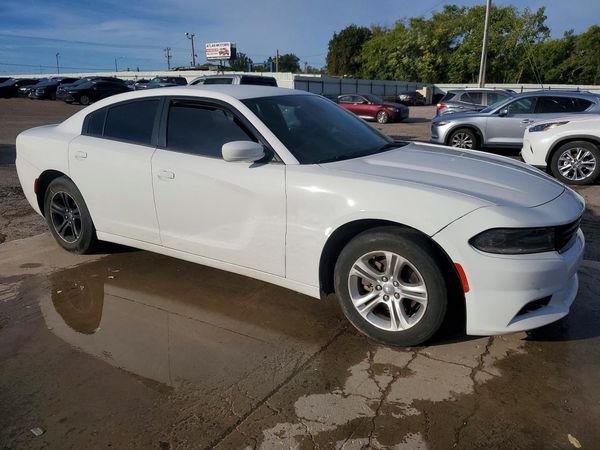 2019 DODGE CHARGER SXT — Passenger 3/4