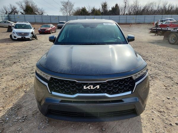 2022 KIA SORENTO LX