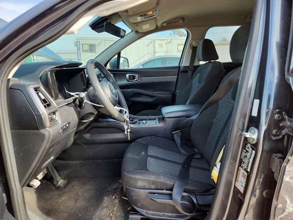 2022 KIA SORENTO LX