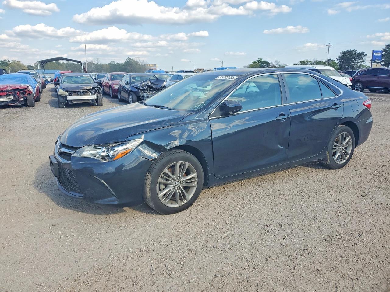 2015 TOYOTA CAMRY