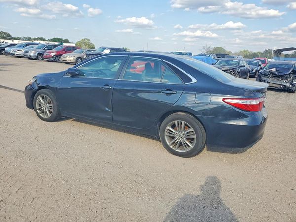 2015 TOYOTA CAMRY