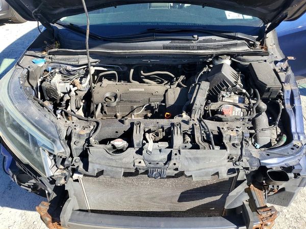 2016 HONDA CRV SE — Engine bay