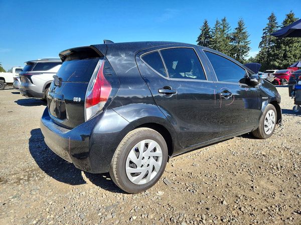 2015 TOYOTA PRIUS — PSRA