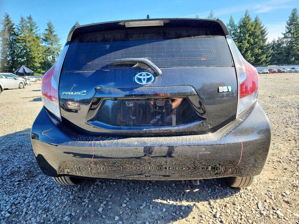 2015 TOYOTA PRIUS — DIRR