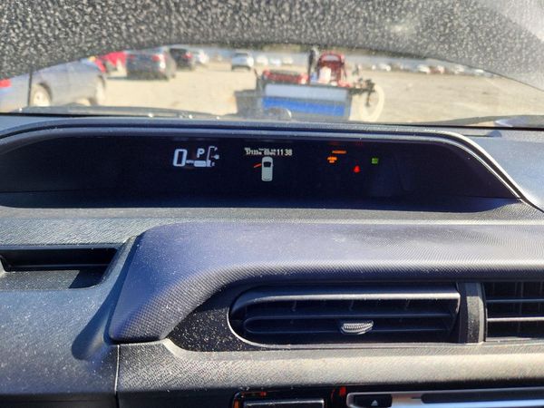 2015 TOYOTA PRIUS — ODOM