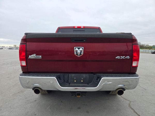 2017 RAM 1500 SLT CREW CAB 4X4 — DIRR