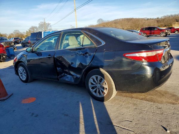 2015 TOYOTA CAMRY
