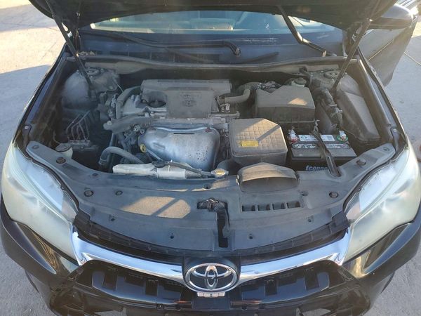 2015 TOYOTA CAMRY