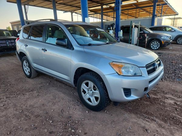 2012 TOYOTA RAV4 Standard — Passenger 3/4