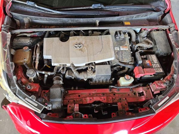 2017 TOYOTA PRIUS One/Two — Engine bay