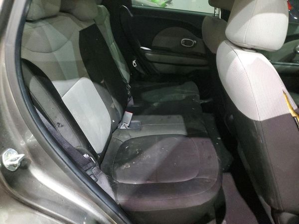 2017 KIA SOUL Base