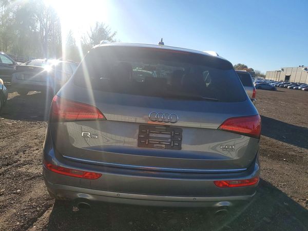 2017 AUDI Q5 quattro Premium Plus — DIRR