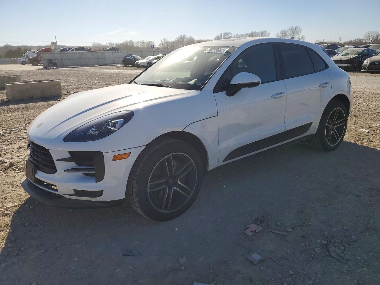 2021 PORSCHE MACAN Base