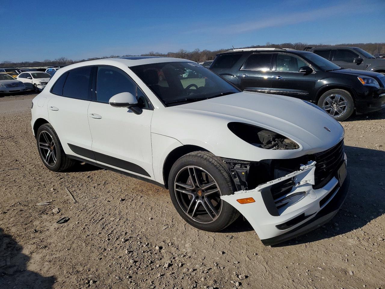 2021 PORSCHE MACAN Base