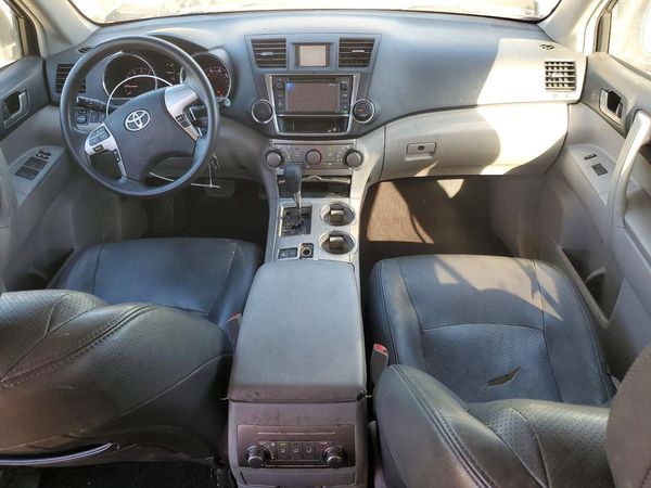 2013 TOYOTA HIGHLANDER Base/Hybrid — CKPT