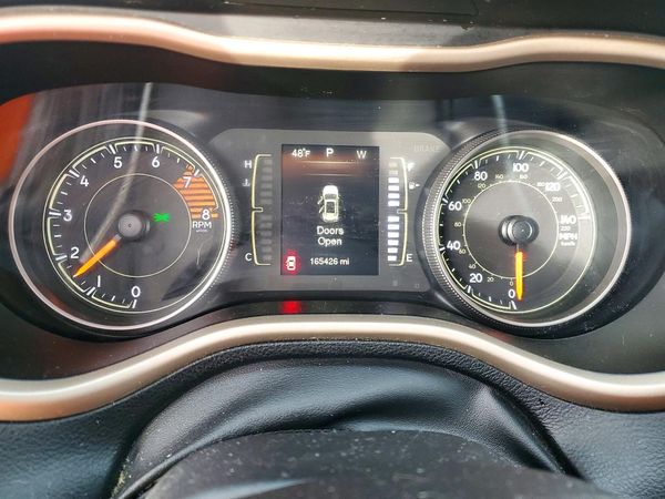 2016 JEEP CHEROKEE Sport — ODOM