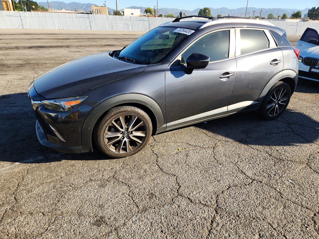 2017 MAZDA CX-3 — Front 3/4