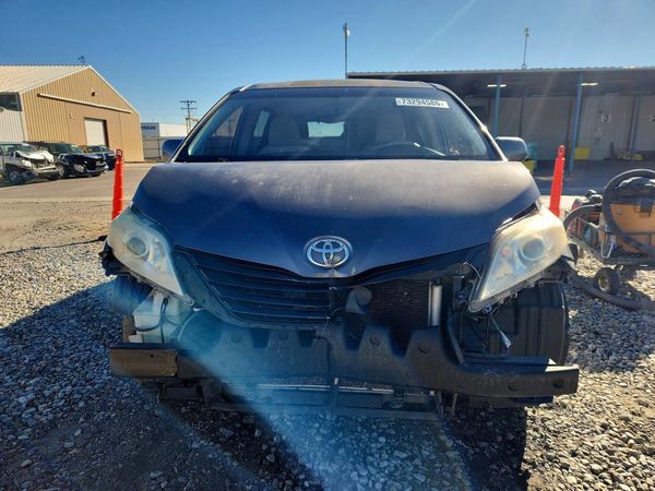 2012 TOYOTA SIENNA — DIRF