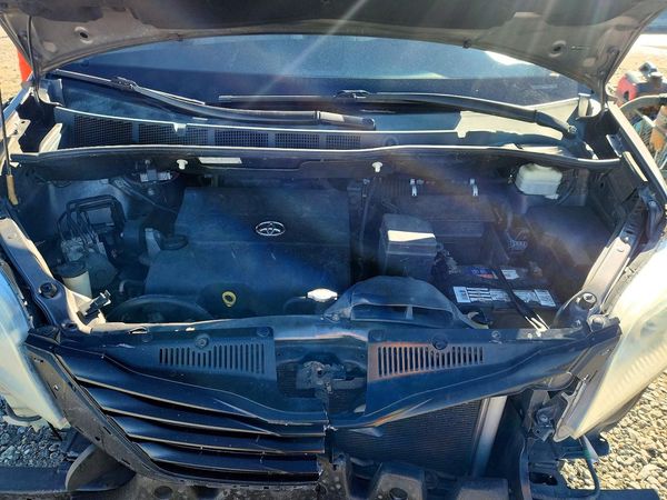 2012 TOYOTA SIENNA — Engine bay