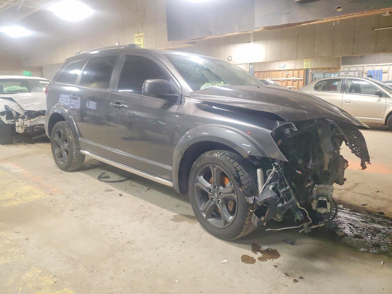2020 DODGE JOURNEY Crossroad